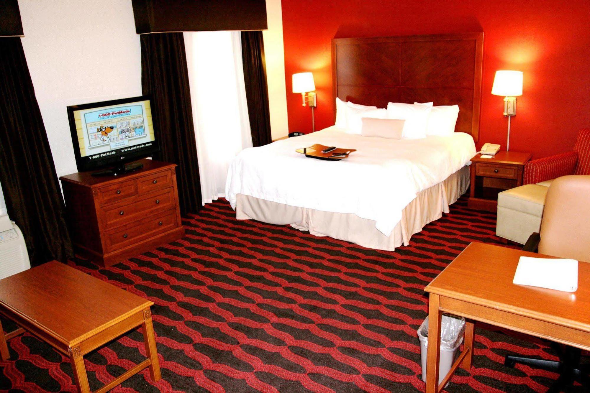 Hampton Inn & Suites East Lansing Okemos Bilik gambar