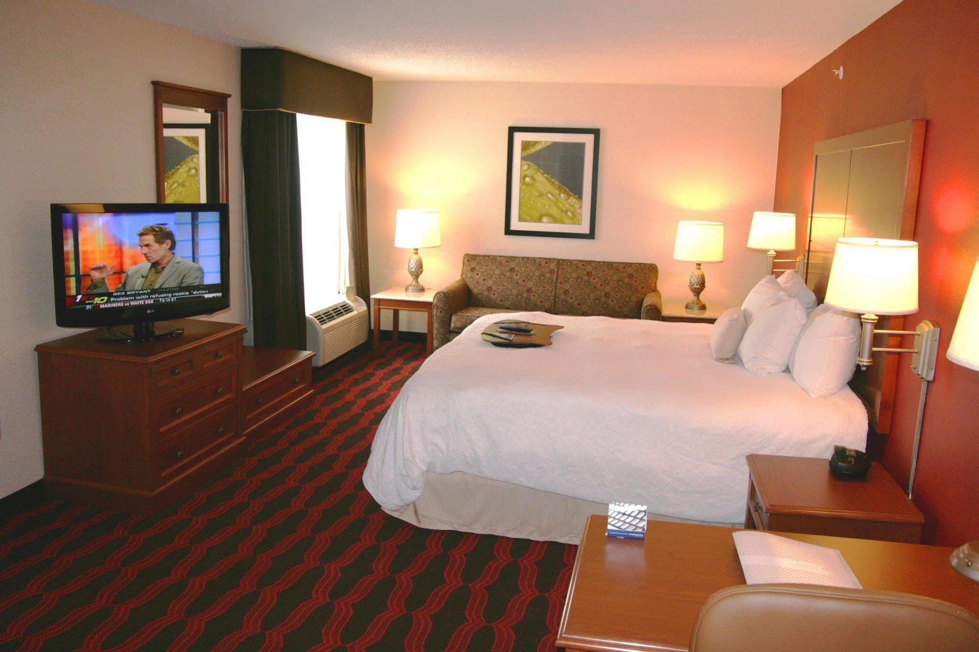 Hampton Inn & Suites East Lansing Okemos Bilik gambar
